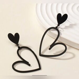 Black Heart Drop Earrings